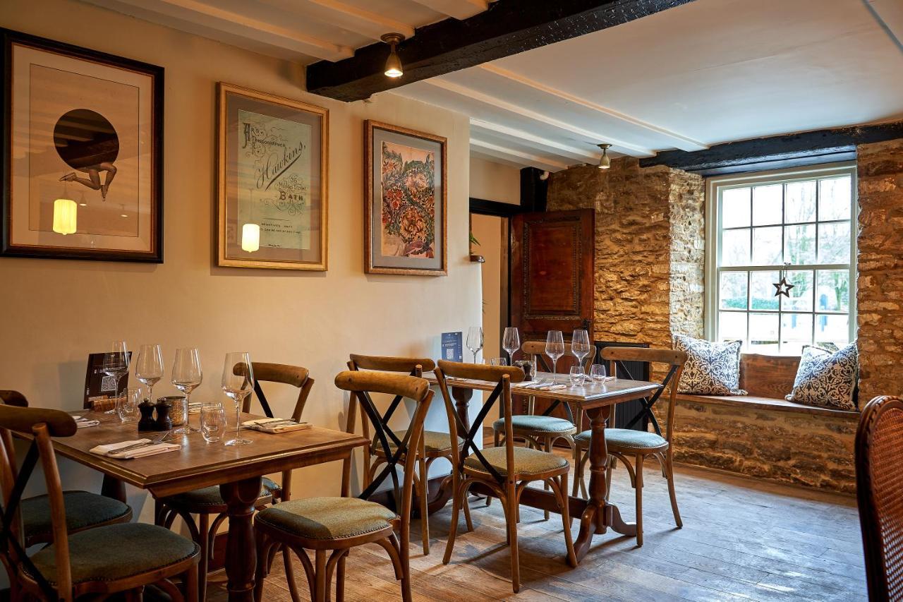 The Horse And Groom Inn Malmesbury Extérieur photo