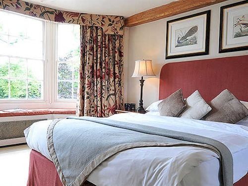The Horse And Groom Inn Malmesbury Extérieur photo